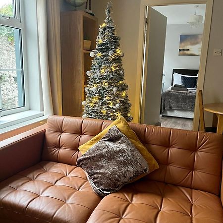 Trinity Apartments Four 1-Bedroom Apts Waterford City Centre מראה חיצוני תמונה