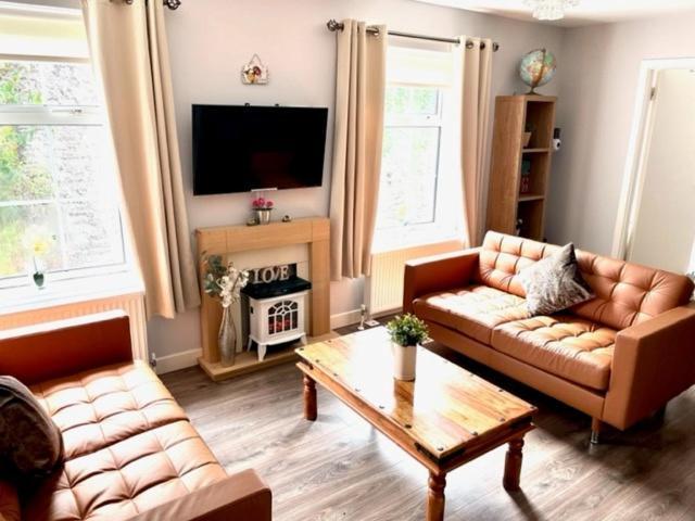 Trinity Apartments Four 1-Bedroom Apts Waterford City Centre מראה חיצוני תמונה