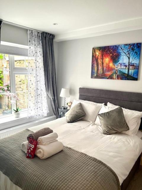 Trinity Apartments Four 1-Bedroom Apts Waterford City Centre מראה חיצוני תמונה