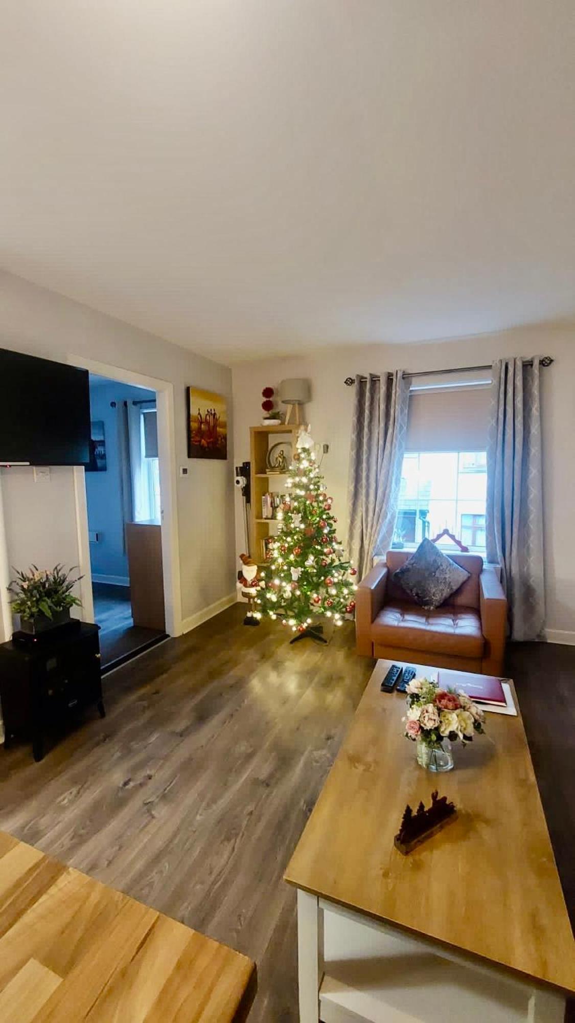 Trinity Apartments Four 1-Bedroom Apts Waterford City Centre מראה חיצוני תמונה
